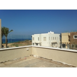 הגבהה מעקה למרפסת penthouse