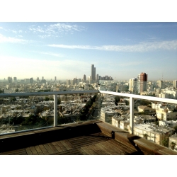הגבהה מעקה למרפסת penthouse