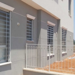 סורגים שקופים HOME