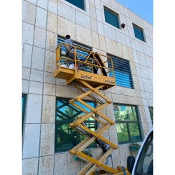 סורגים שקופים Business